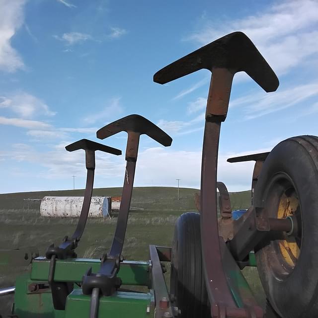 Image of John Deere 1650 equipment image 3