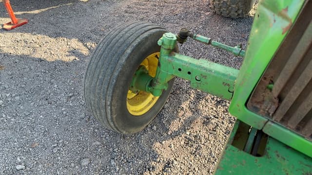 Image of John Deere 1650 equipment image 3
