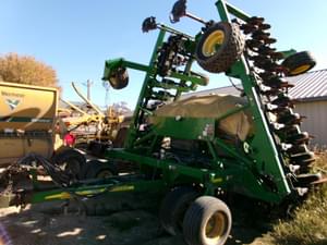 John Deere 1690 Image