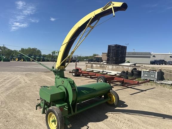 Image of John Deere 16A equipment image 1