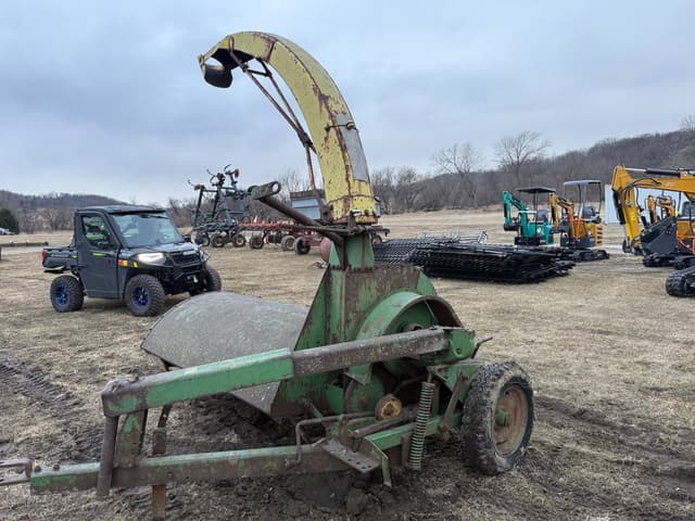 Image of John Deere 16A equipment image 1