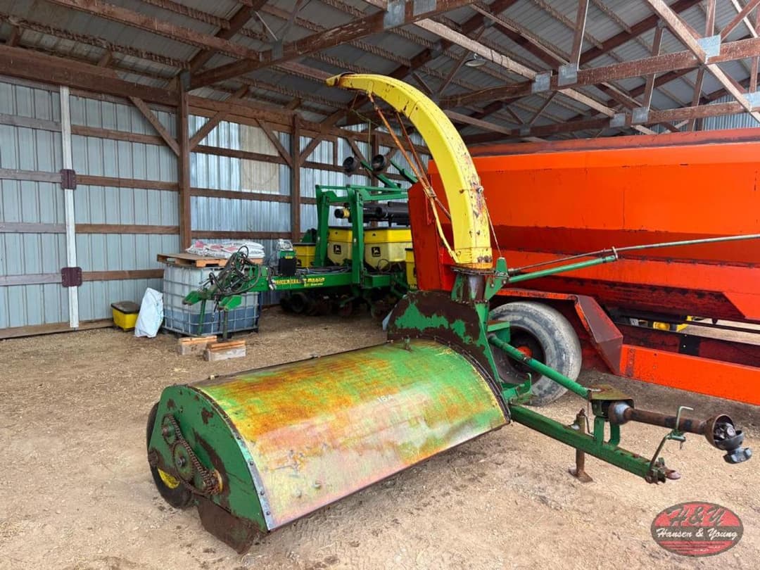 Image of John Deere 16A Primary image