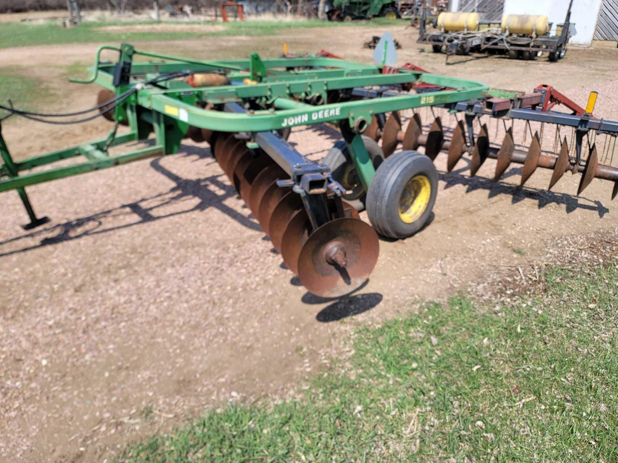 Main image John Deere 215