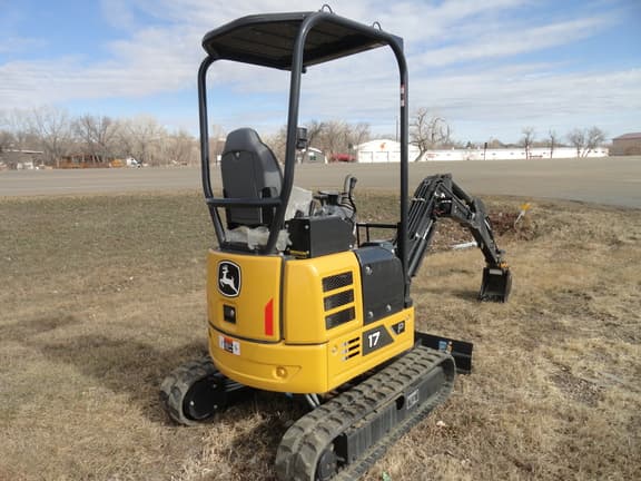Image of John Deere 17P equipment image 4