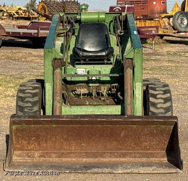 Image of John Deere 170 equipment image 1