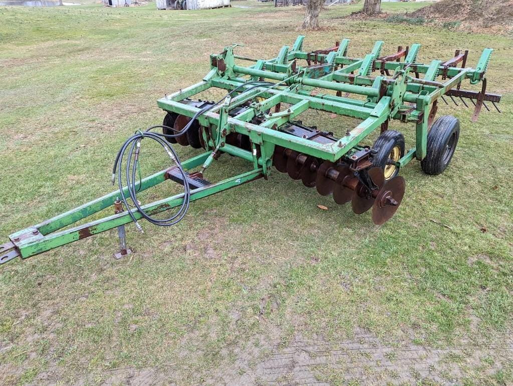 Main image John Deere 1710