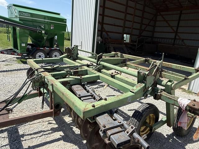 Image of John Deere 1710 equipment image 4