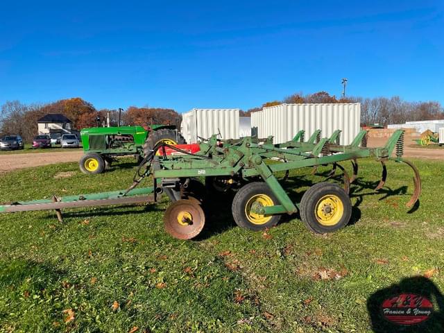 Image of John Deere 1710 equipment image 1