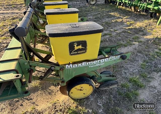 Image of John Deere 1710 equipment image 3