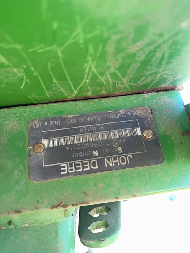 Image of John Deere 1710 equipment image 1