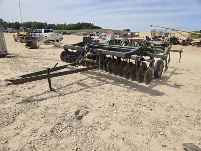 Image of John Deere 1710A equipment image 2