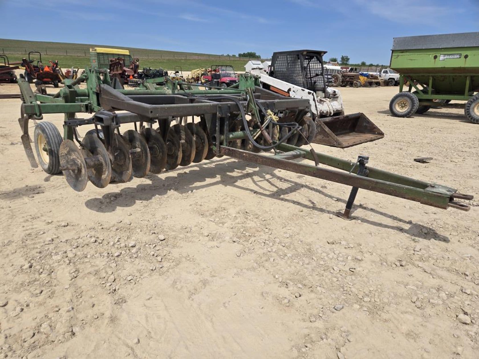 John Deere 1710A Equipment Image0
