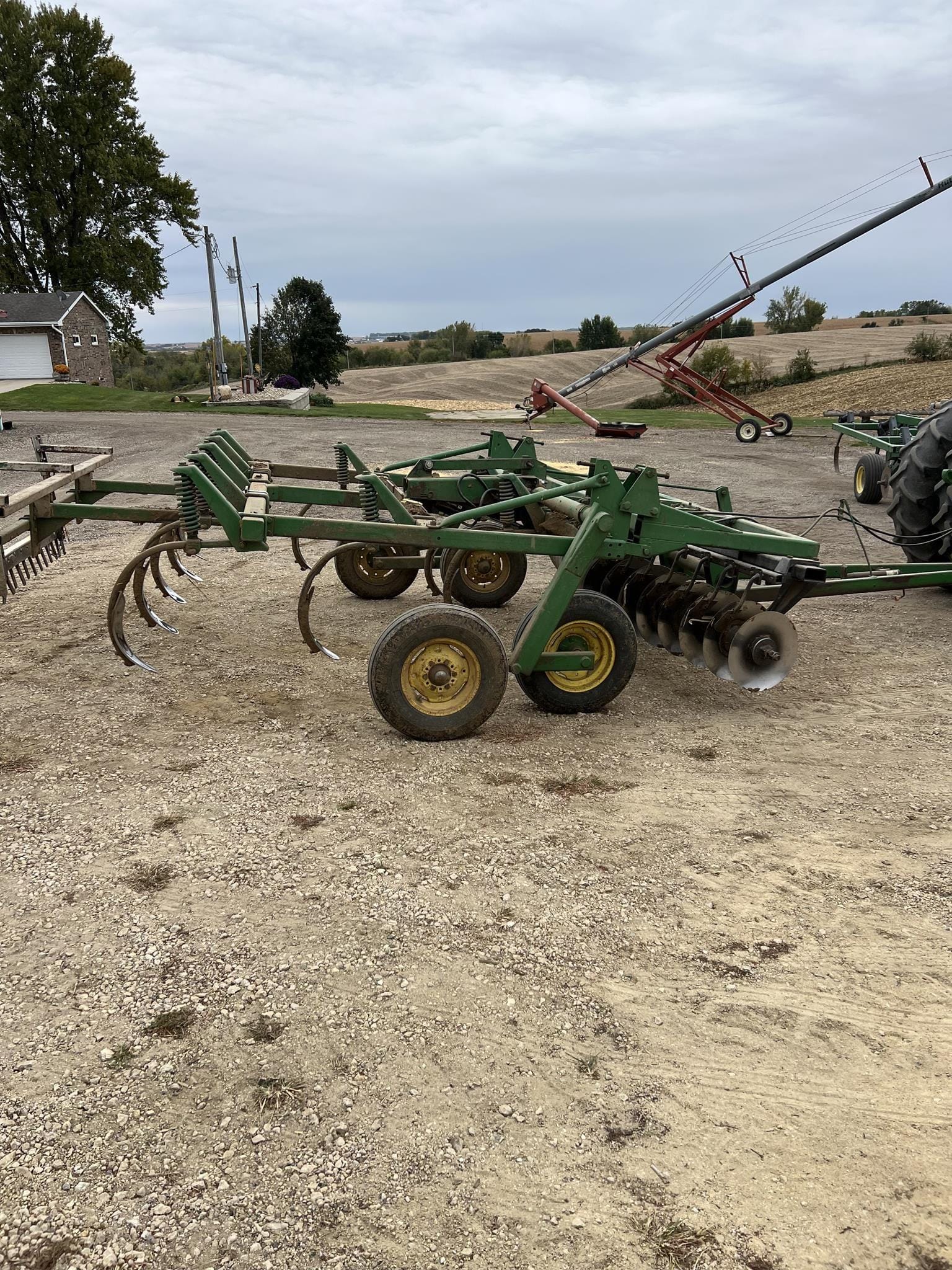 John Deere 1710A Equipment Image0