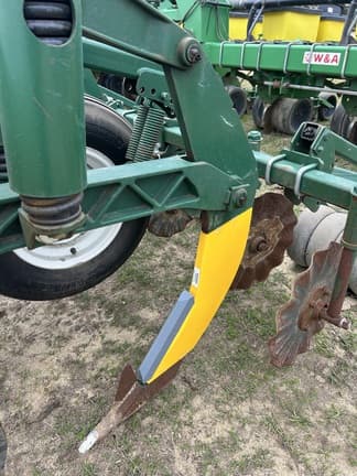 Image of John Deere 1720 equipment image 3