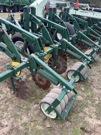 Image of John Deere 1720 equipment image 4