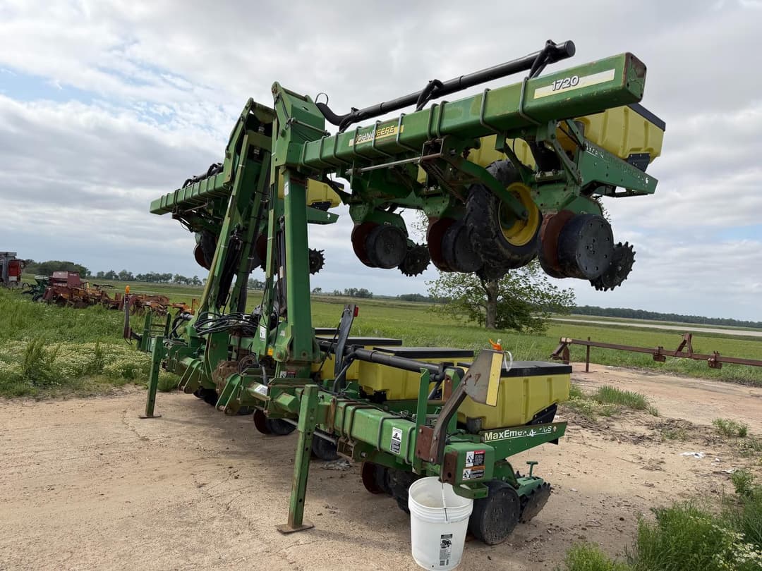 Image of John Deere 1720 Primary image