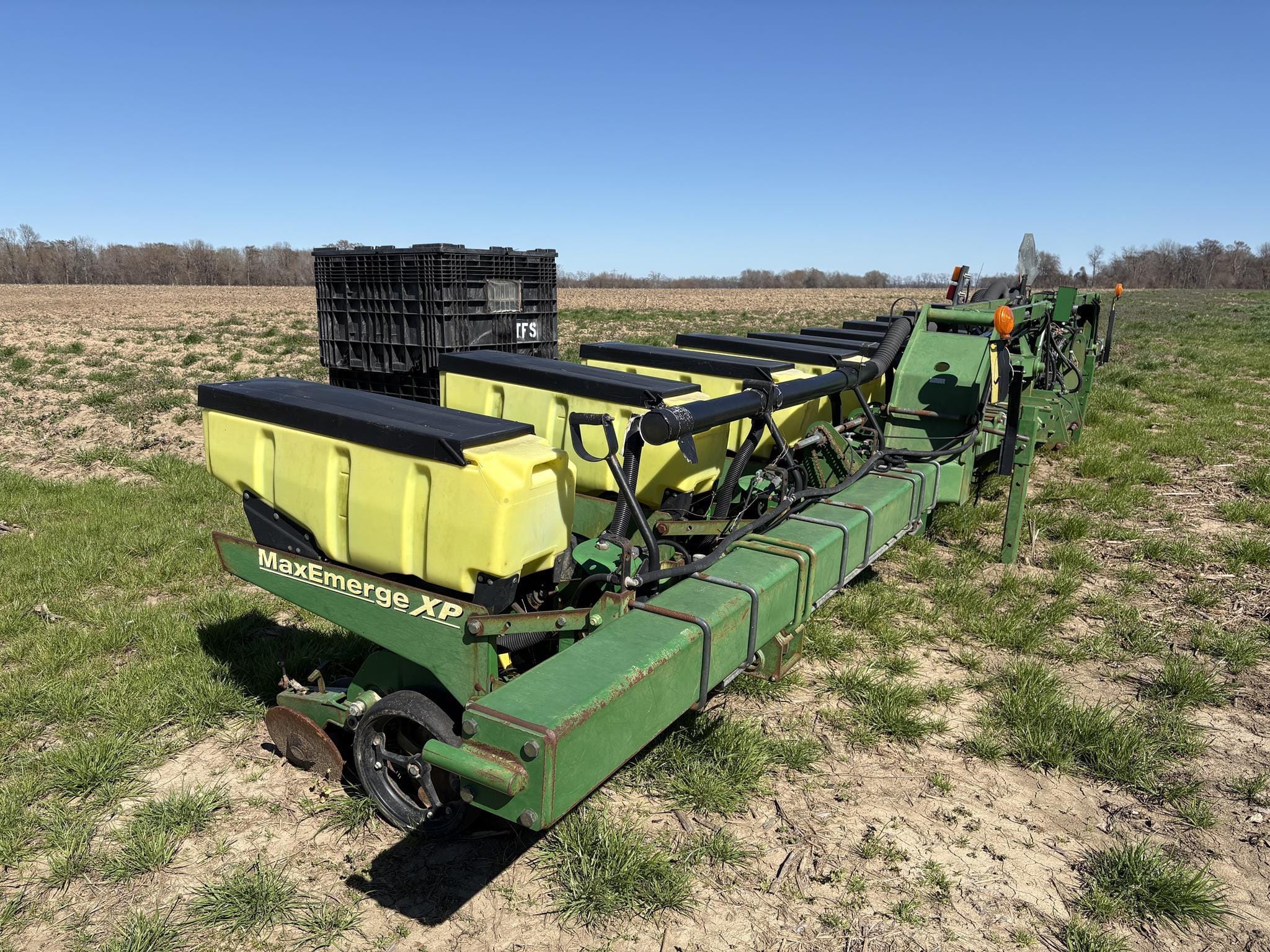John Deere 1720 Equipment Image0