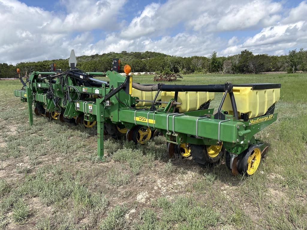 Image of John Deere 1720 Primary image