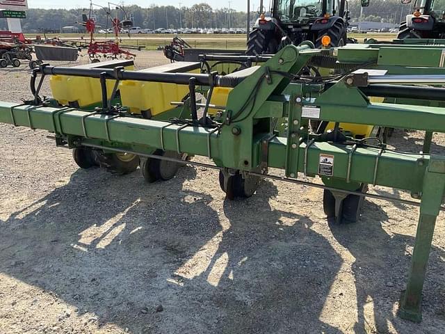 Image of John Deere 1720 equipment image 4