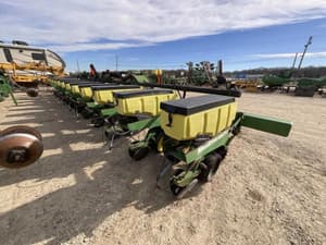 John Deere 1720 Image