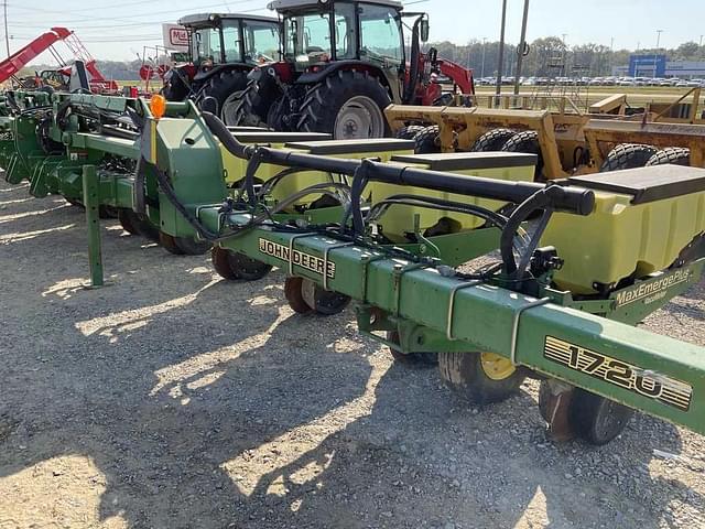 Image of John Deere 1720 equipment image 1