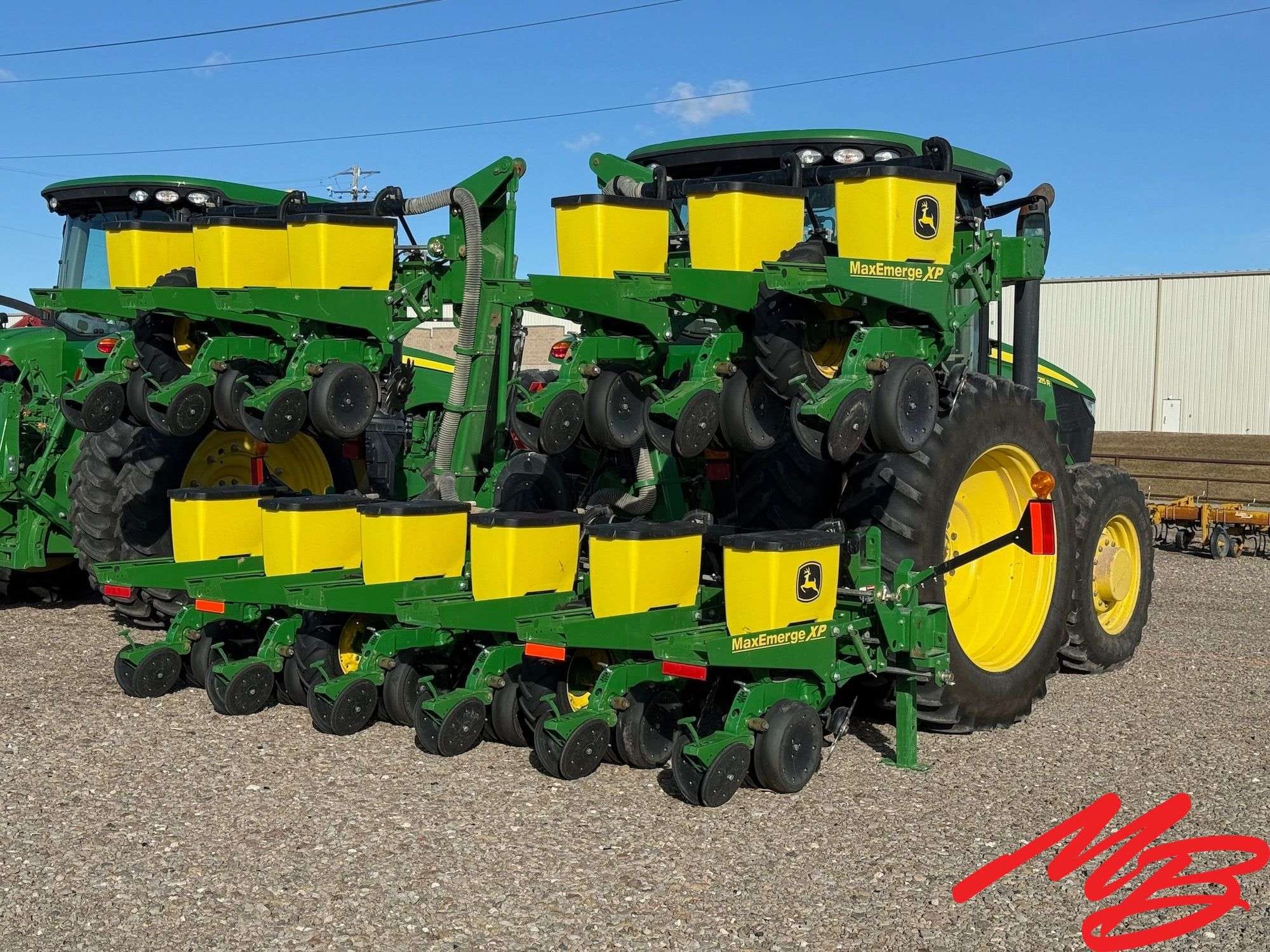 John Deere 1720 Equipment Image0