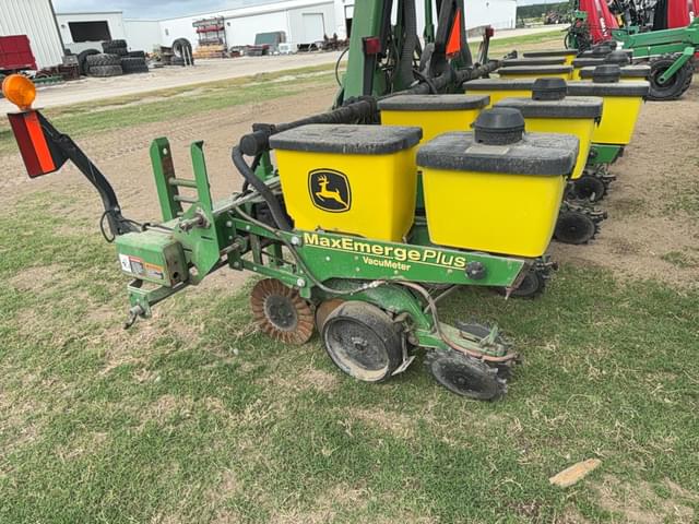 Image of John Deere 1720 equipment image 4