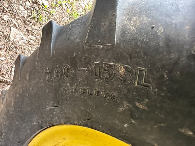 Image of John Deere 1725 equipment image 4