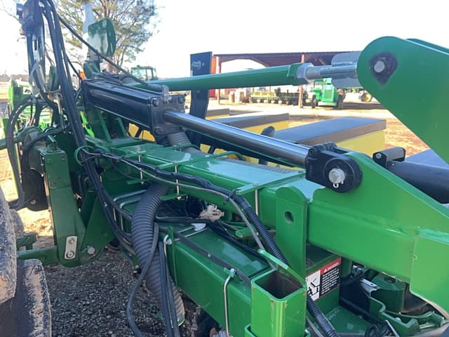 Image of John Deere 1725 equipment image 3