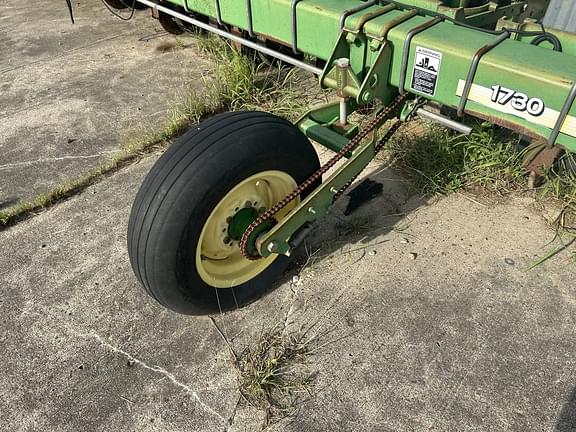 Image of John Deere 1730 equipment image 2