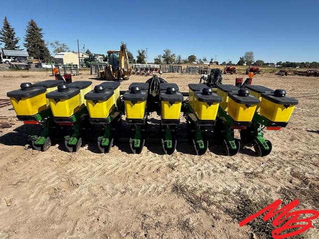 Image of John Deere 1730 equipment image 3