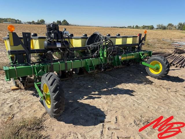 Image of John Deere 1730 equipment image 1