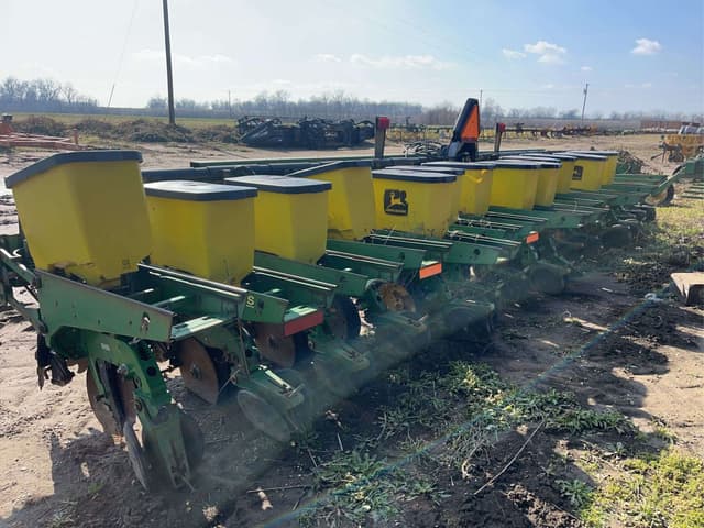 Image of John Deere 1730 equipment image 2