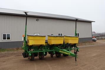 Main image John Deere 1750