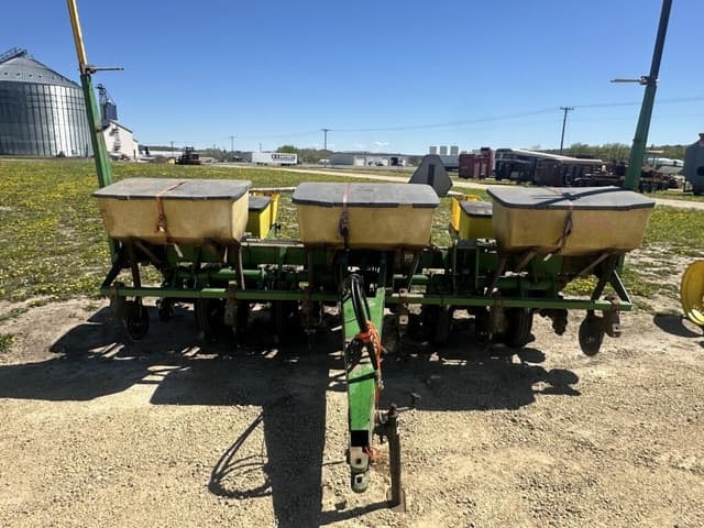 Image of John Deere 1750 equipment image 4