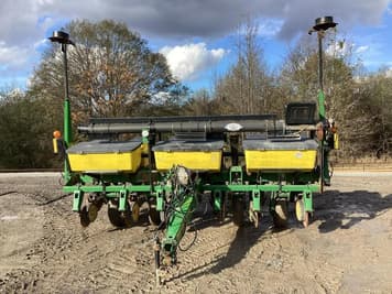 Main image John Deere 1750
