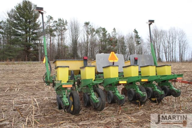 Image of John Deere 1750 equipment image 2