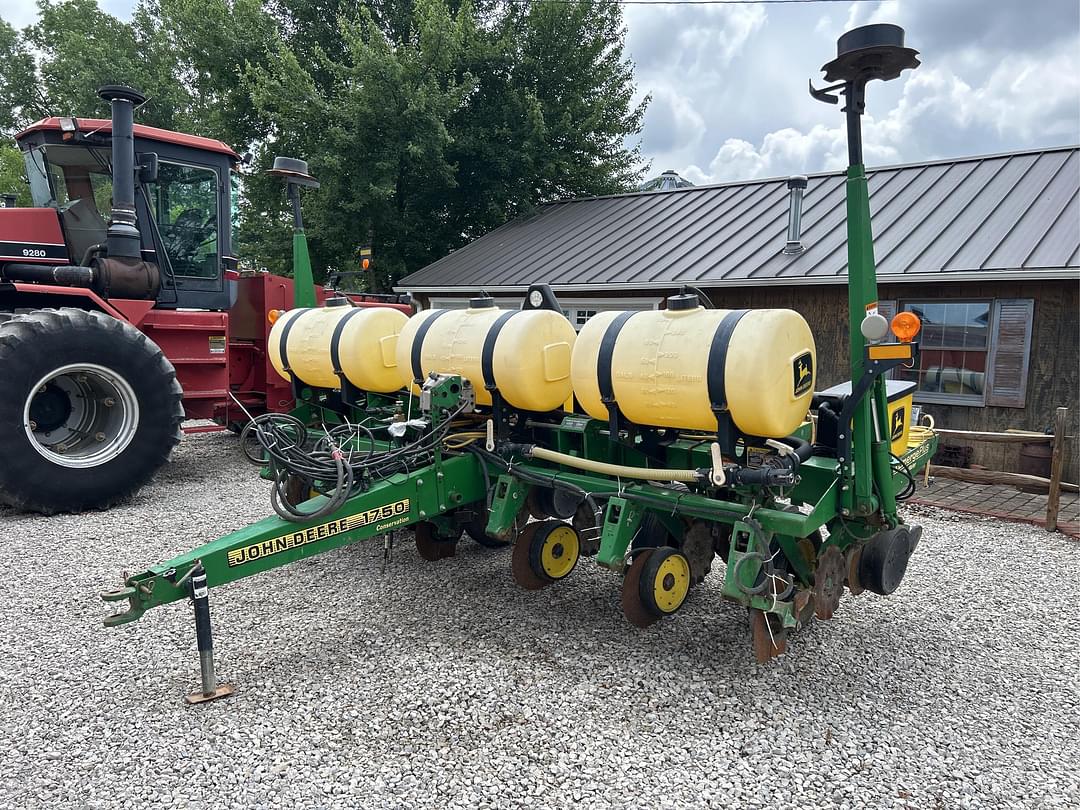 Image of John Deere 1750 Primary image