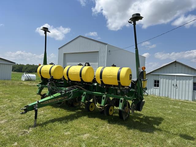 Image of John Deere 1750 equipment image 1