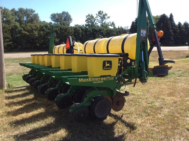 Image of John Deere 1750 equipment image 1