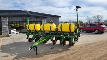 Main image John Deere 1750