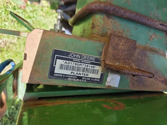 Image of John Deere 1750 equipment image 4