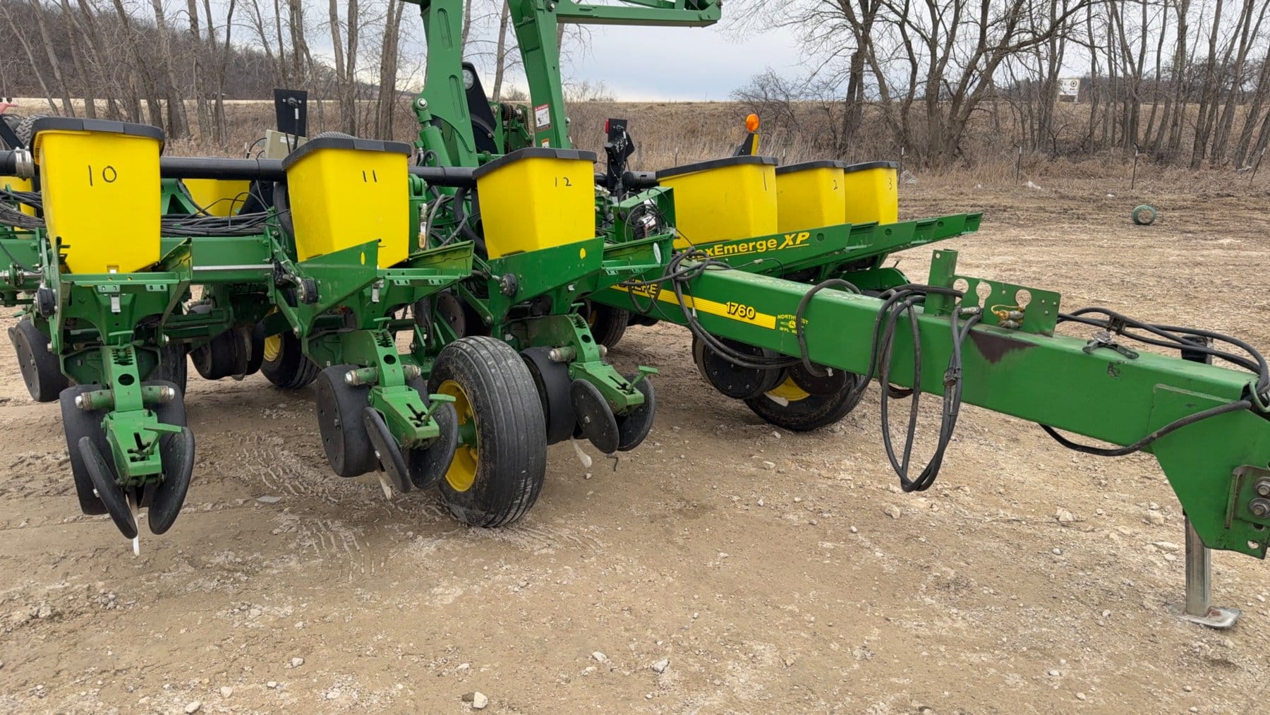 John Deere 1760 Equipment Image0