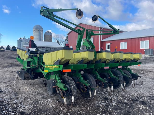 Image of John Deere 1760 equipment image 2