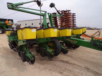 Main image John Deere 1760
