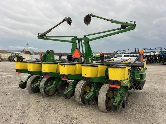 Image of John Deere 1760 equipment image 4