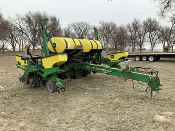 Main image John Deere 1760