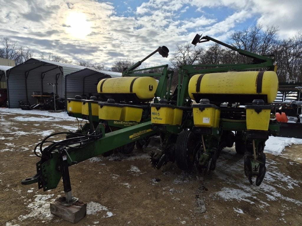 John Deere 1760 Equipment Image0