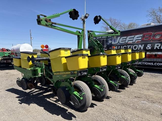 Image of John Deere 1760 equipment image 2