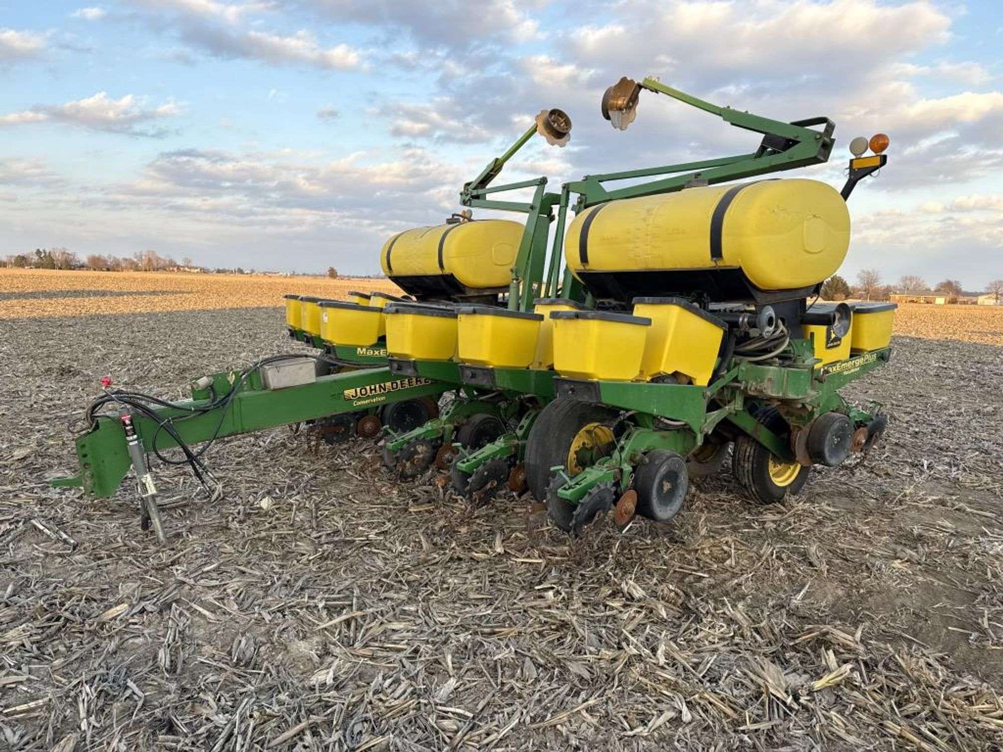 John Deere 1760 Equipment Image0